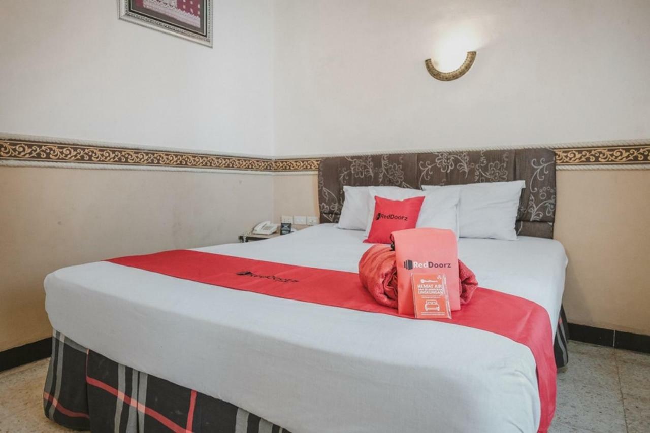 Reddoorz Plus @ Tanjung Karang Lampung 2 Bandar Lampung Eksteriør billede
